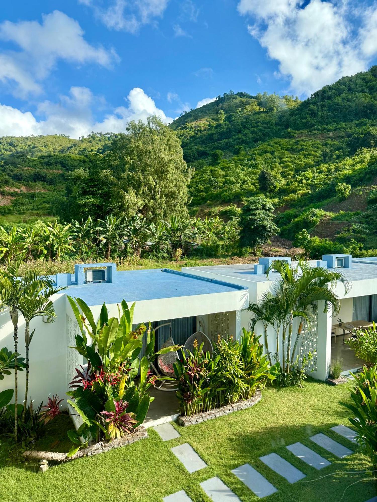 Amazing Lombok Resort Selong Belanak Exteriör bild